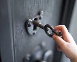 City Locksmith Store Philadelphia, PA 215-716-7065 City Locksmith Store Philadelphia, PA 215-716-7065 - 14-Unlock-Door